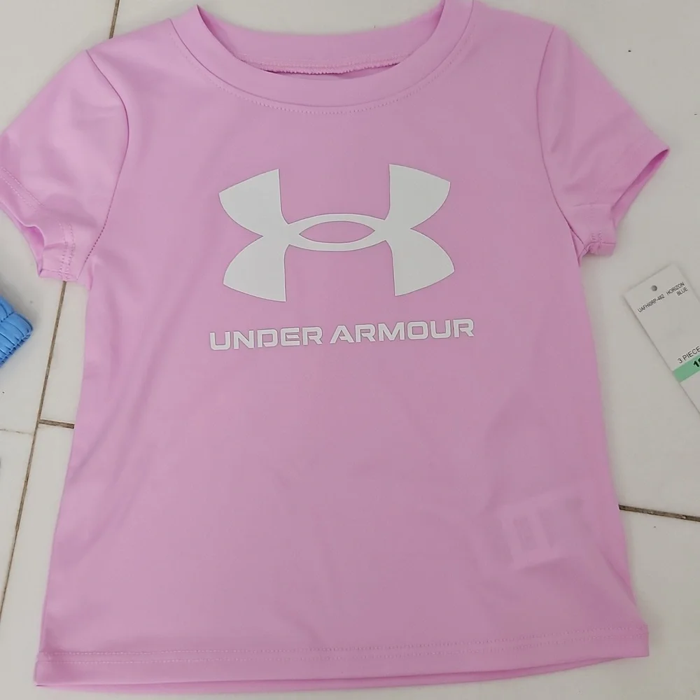 NWT Under Armour Kids Girl's‎ Blue and Pink Jogger Set With Short Sleeve T